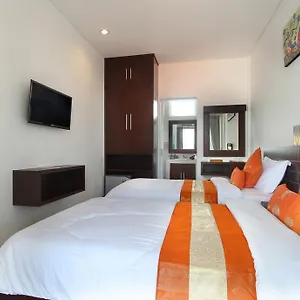 Lotus Tirta Hotel Seminyak (Bali)