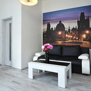 Apartman Navratilova, Prága