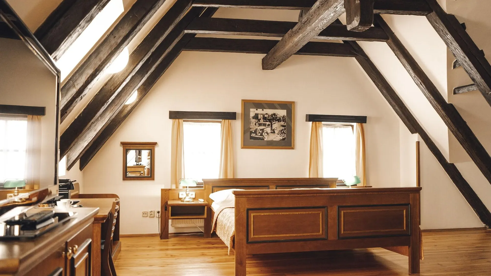 U Medvidku-Brewery Hotel Prague